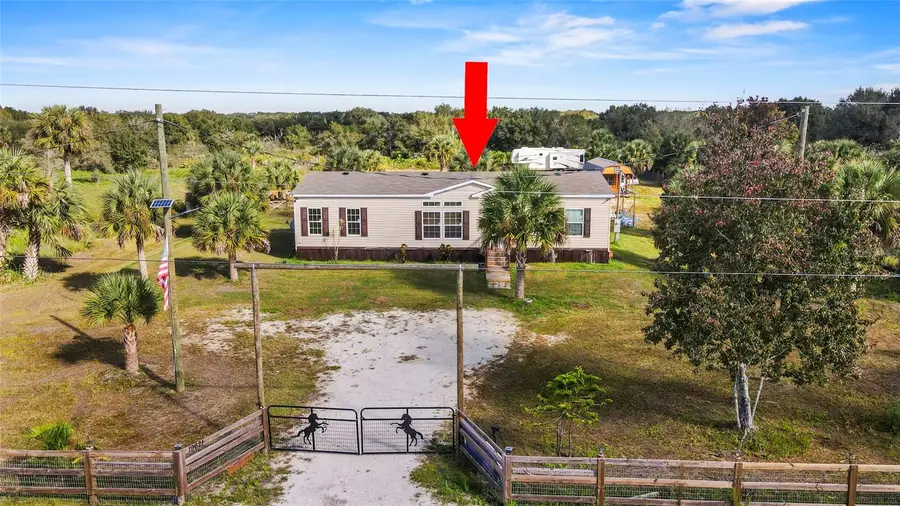 19621 NW 260th Street, Okeechobee, FL 34972 - Image #2