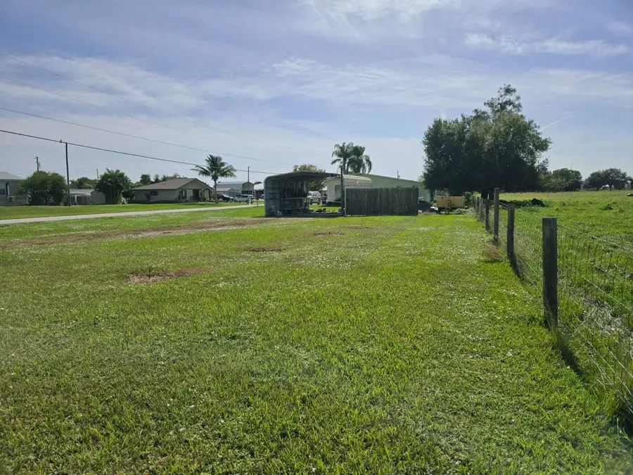 1068 Jerdik Drive, Moore Haven, FL 33471 - Image #3