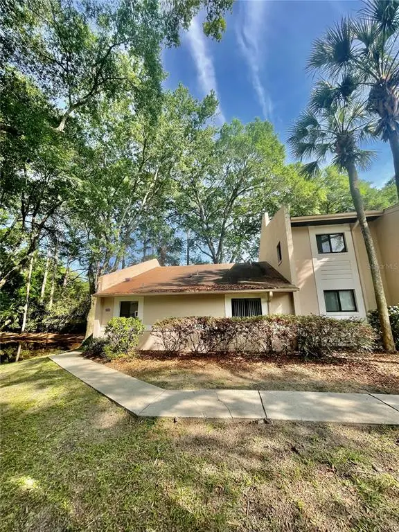 2945 SW 32nd Avenue #D6, OCALA, FL 34474