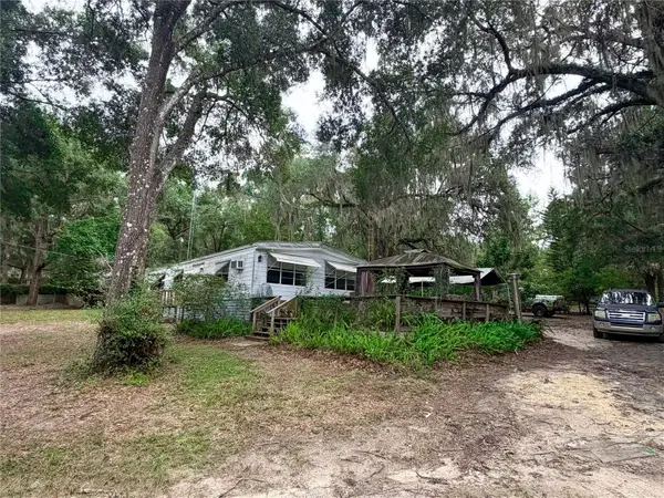 24699 NE 174th Terrace, FORT MC COY, FL 32134
