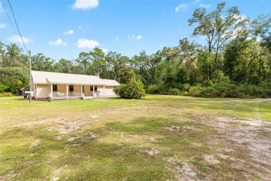 6251 NW 153rd Lane, Chiefland, FL 32626 - Image #2