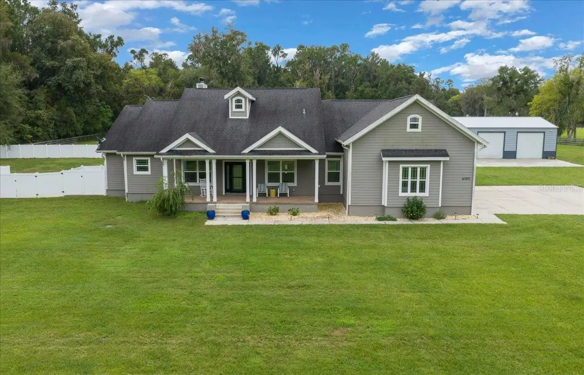 4390 SE 117th Place, Belleview, FL 34420 - Image #1