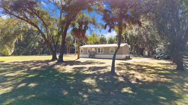 16960 SE 115th Avenue, WEIRSDALE, FL 32195