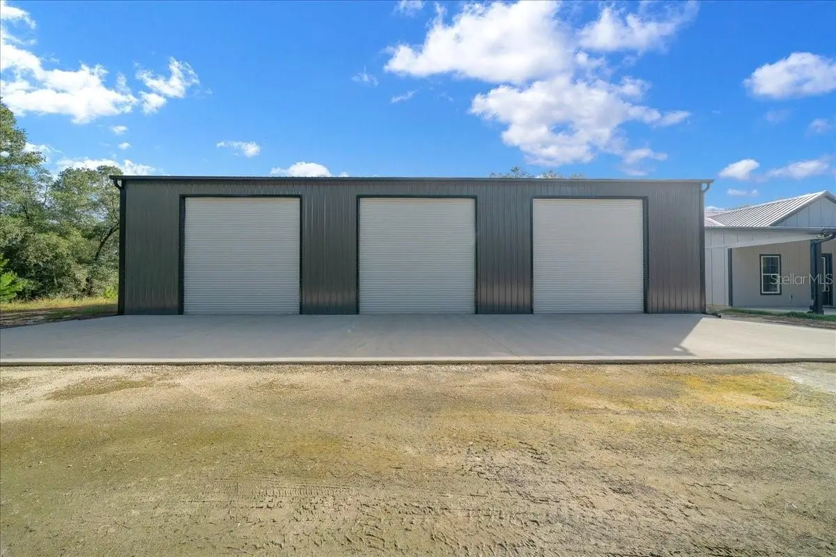 252 Malauka Road, Ocklawaha, FL 32179 - Image #1