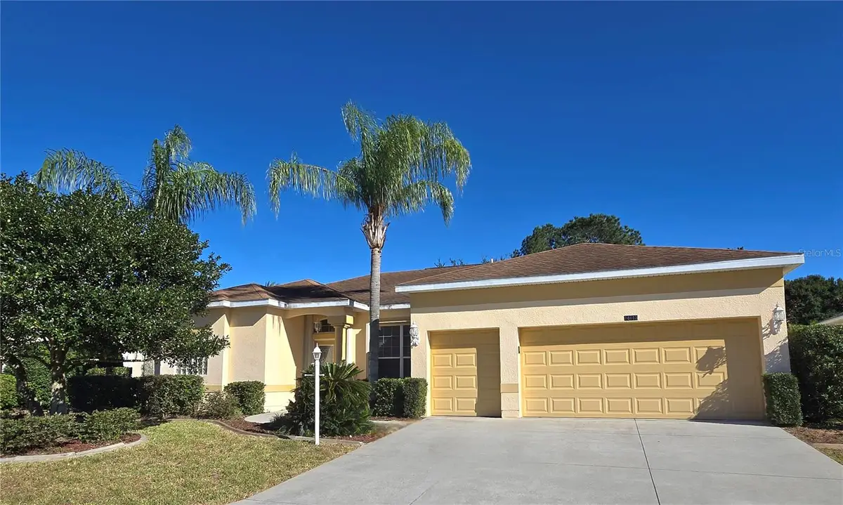 24613 Madewood Avenue, Leesburg, FL 34748 - Image #1