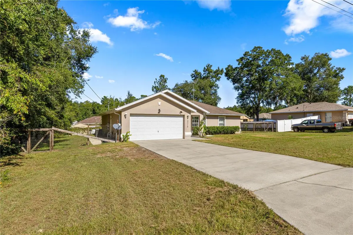 9319 SE 161st Place, Summerfield, FL 34491 - Image #1