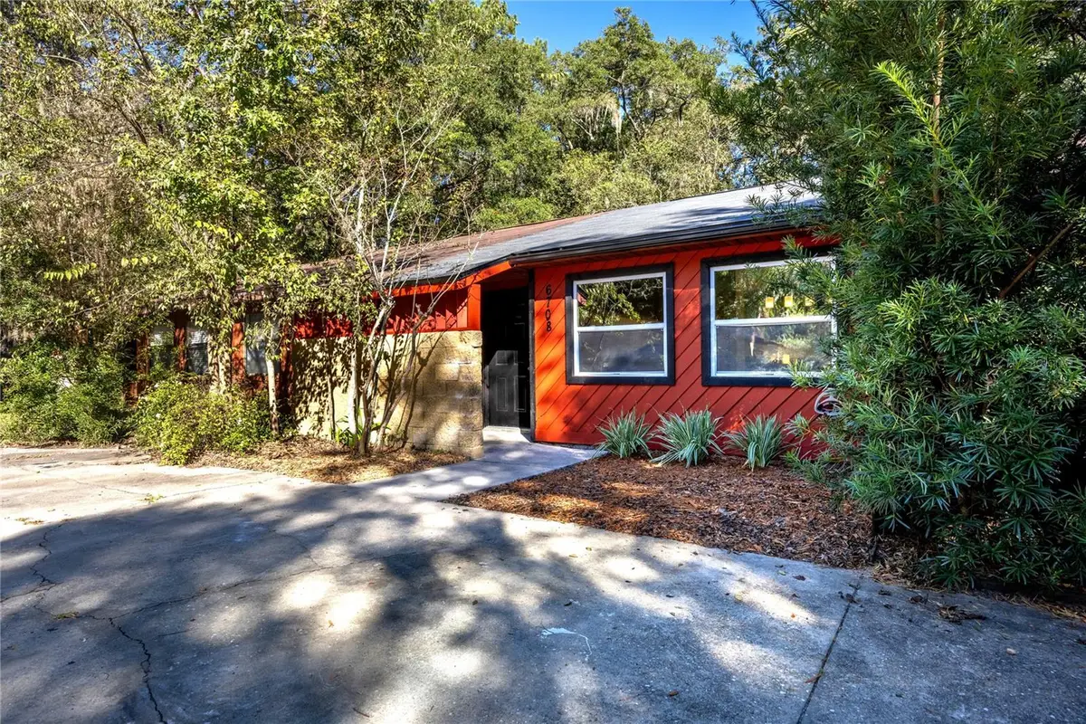 6708 SW 45th Avenue, Gainesville, FL 32608 - Image #1