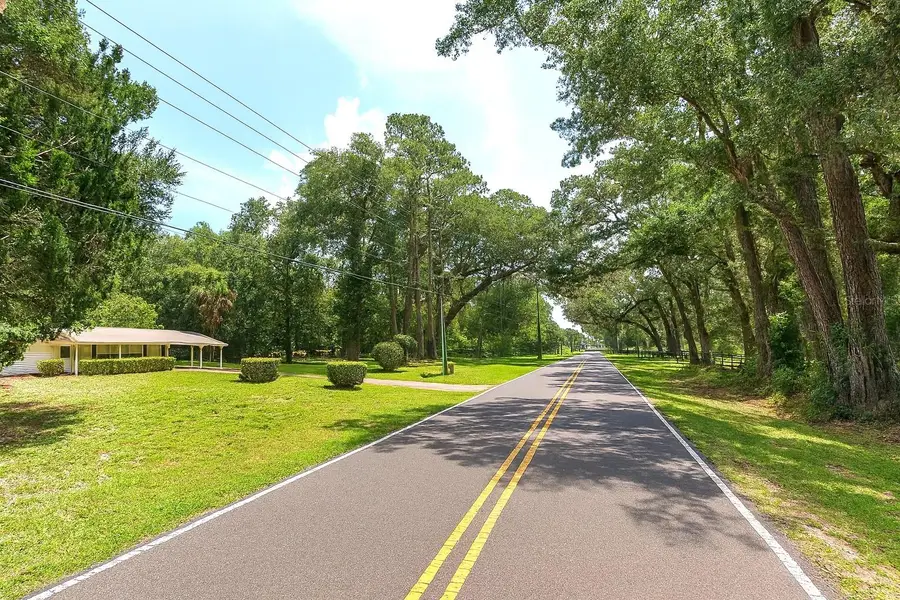 1911 SE 52nd Street, Ocala, FL 34480 - Image #2