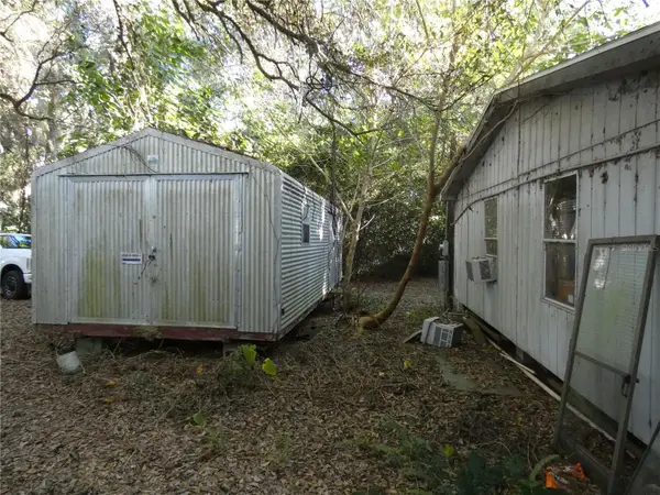 13701 NE 10th Court, CITRA, FL 32113