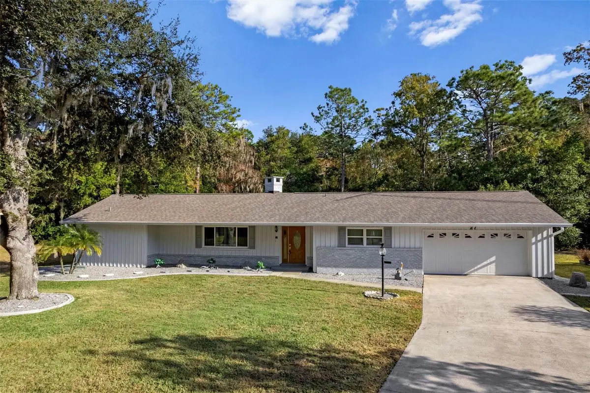 27 Beverly Court, Homosassa, FL 34446 - Image #1