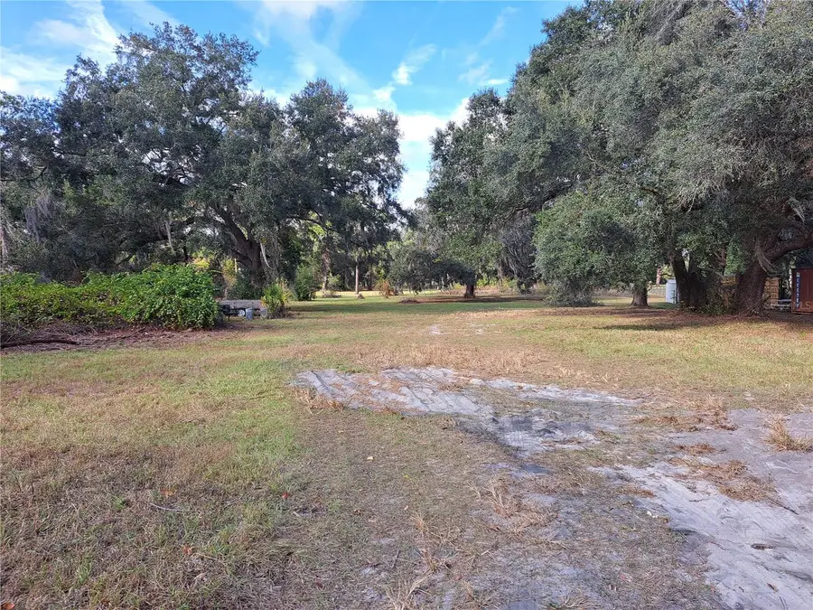 11309 SE Hwy 42, Summerfield, FL 34491 - Image #2