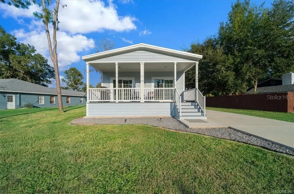 7962 W Riverbend Road, Crystal River, FL 34428 - Image #1