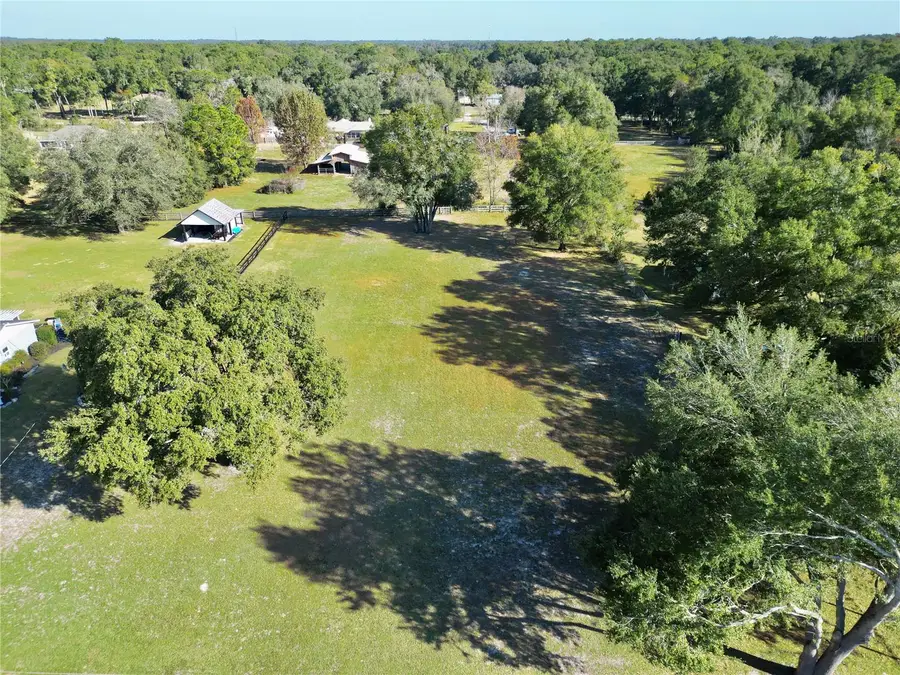 2975 SE 159th Lane Road, Summerfield, FL 34491 - Image #2