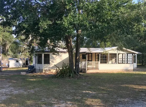11821 SE 123rd Avenue, OCKLAWAHA, FL 32179