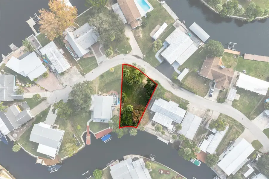10199 W Blue Springs Court, Homosassa, FL 34448 - Image #2