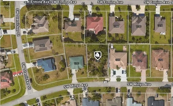 1241 SW Minyo Avenue, PORT ST LUCIE, FL 34953