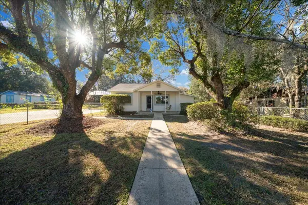 618 NE 21st Street, OCALA, FL 34470