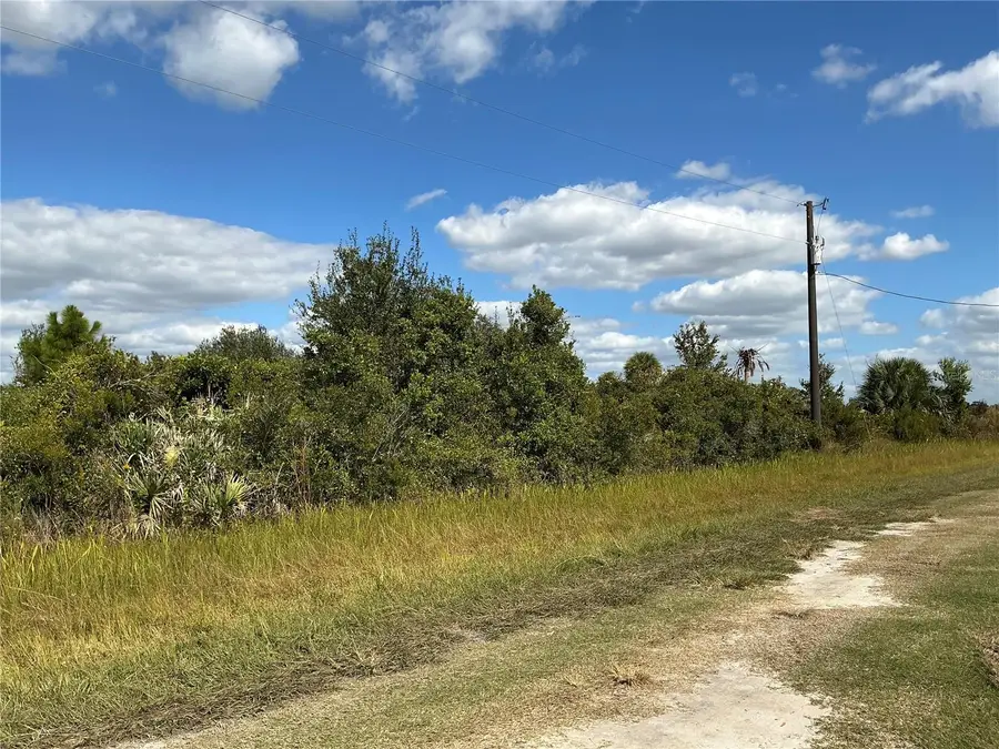 15939 NW 264th Street, Okeechobee, FL 34972 - Image #3