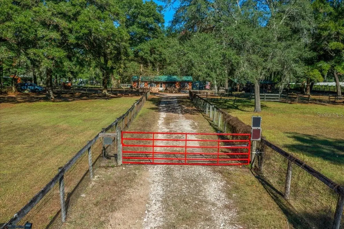 7025 NW 5th Lane, Ocala, FL 34482 - Image #1