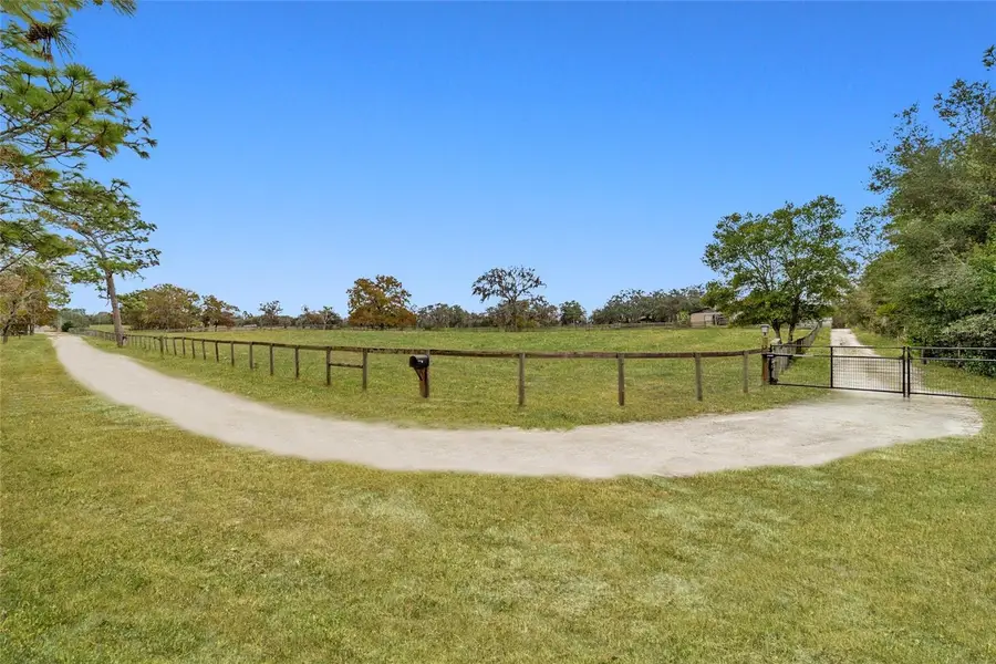 5930 W Knoxville Lane, Dunnellon, FL 34433 - Image #2