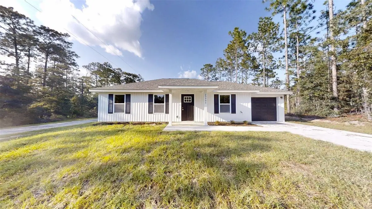 24159 NW Banyan Lane, Dunnellon, FL 34431 - Image #1