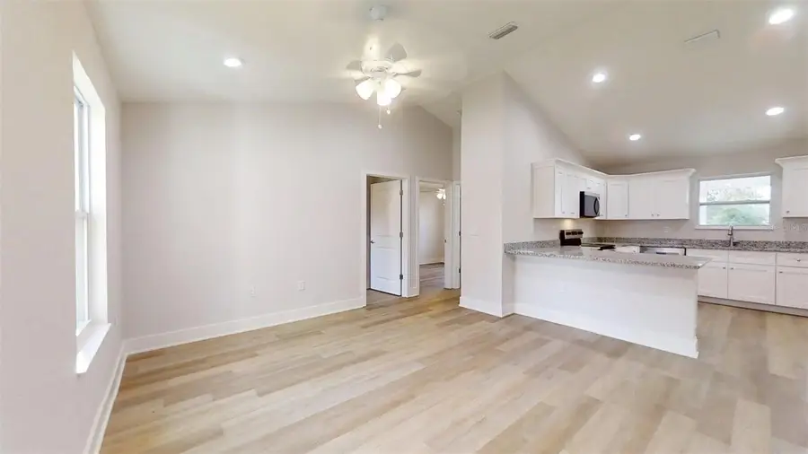 24159 NW Banyan Lane, Dunnellon, FL 34431 - Image #2