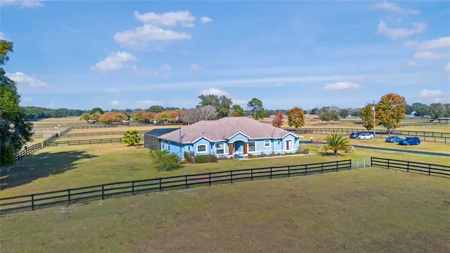 16421 W Highway 326, Morriston, FL 32668 - Image #3