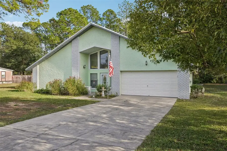 18628 SE 53rd Place, Ocklawaha, FL 32179 - Image #2