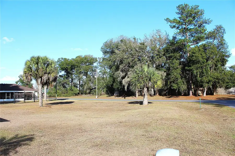 NE 6th Place, Silver Springs, FL 34488 - #3