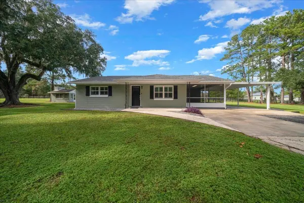 10025 NW 28th Place, OCALA, FL 34482