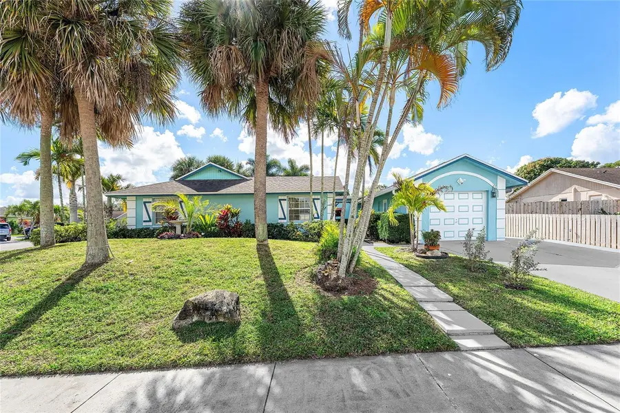 10290 Carmen Lane, Royal Palm Beach, FL 33411 - Image #2