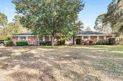 8235 SW 203rd Court, Dunnellon, FL 34431 - Image #2