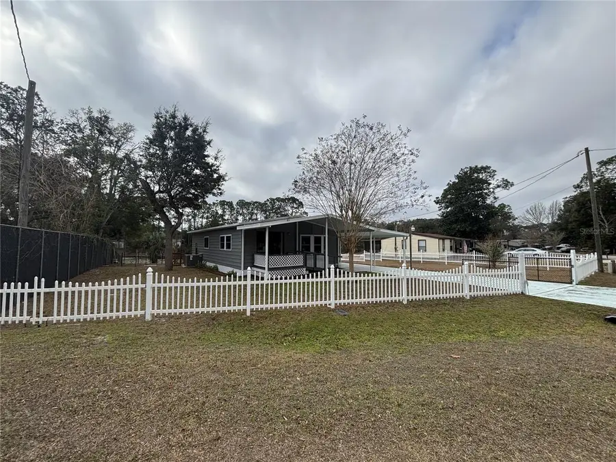 5335 SE 186th Court, Ocklawaha, FL 32179 - #2