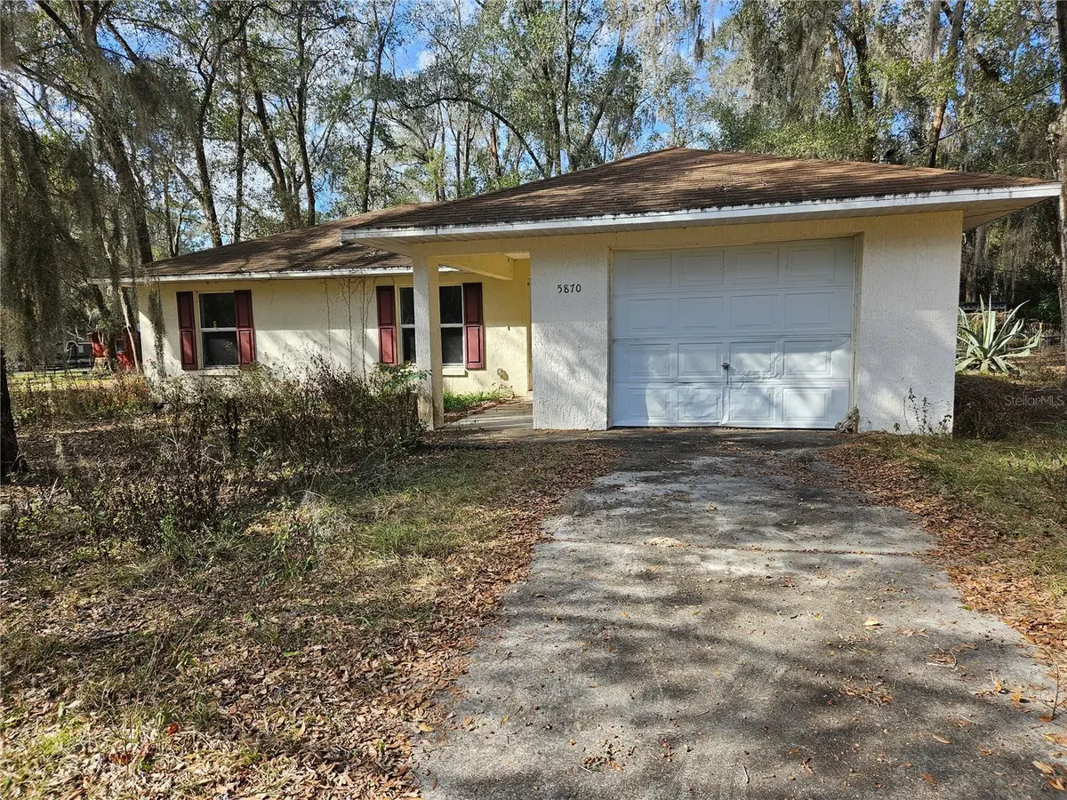 5870 SE 158th Court, Ocklawaha, FL 32179 - Image #1