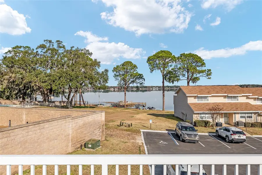 11001 SE Sunset Harbor Road #D18, Summerfield, FL 34491 - Image #2