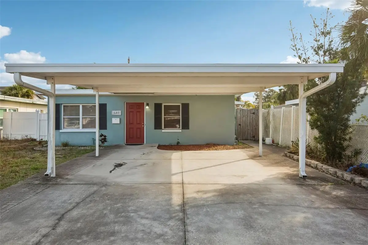 640 59th St S, Saint Petersburg, FL 33707 - Image #1