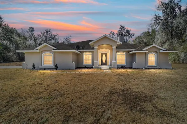 13100 SE 30th Court, BELLEVIEW, FL 34420