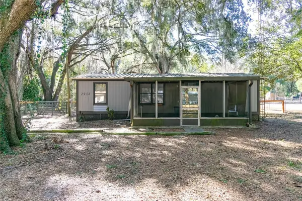 2958 NE 161st Place, CITRA, FL 32113