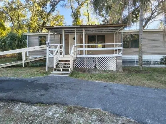 16302 SE 57th Street, OCKLAWAHA, FL 32179