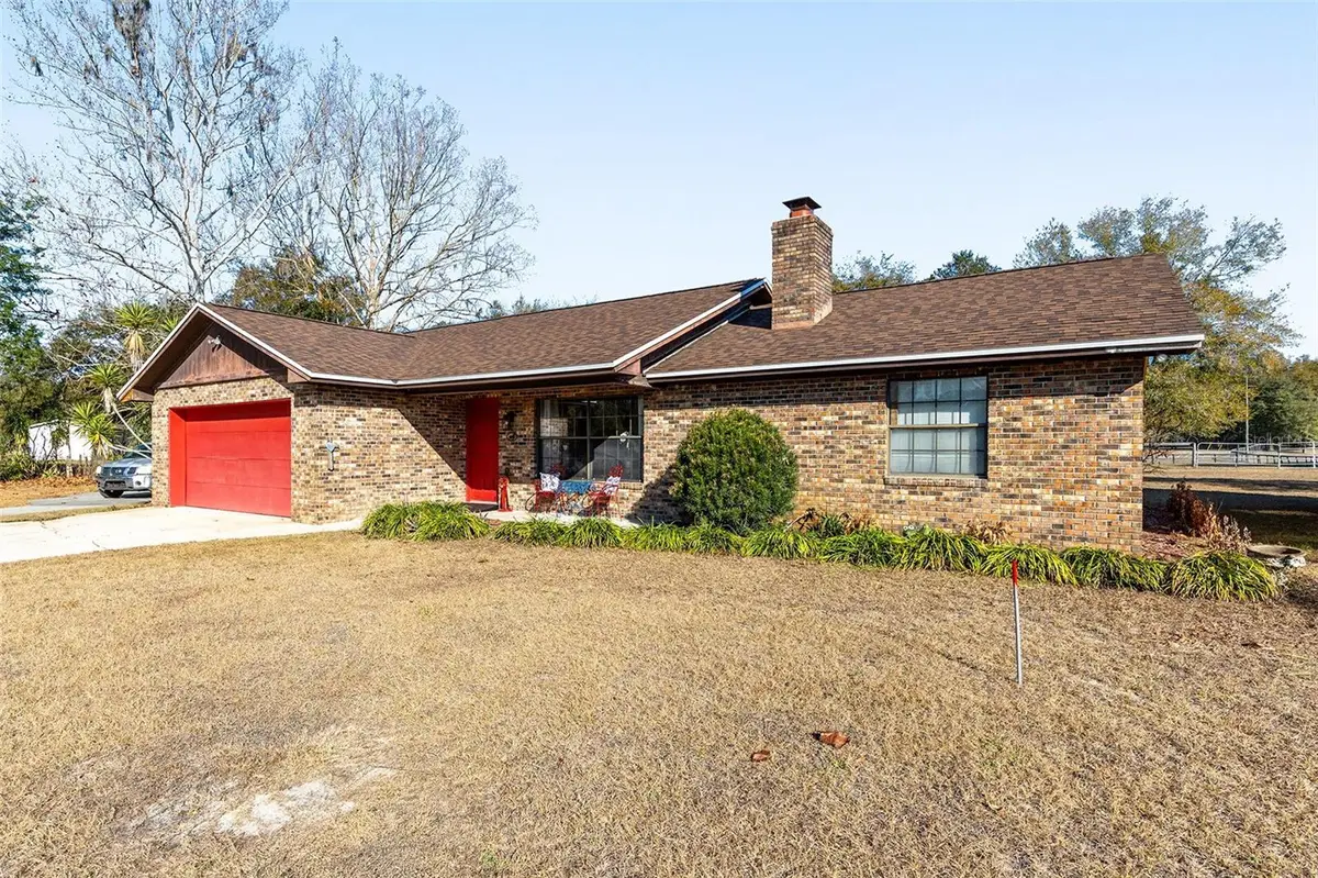 825 NE 165th Street, Citra, FL 32113 - #1