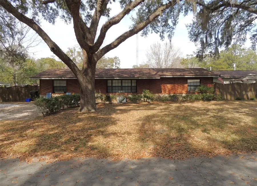 312 NE 2nd Avenue, Williston, FL 32696 - #2