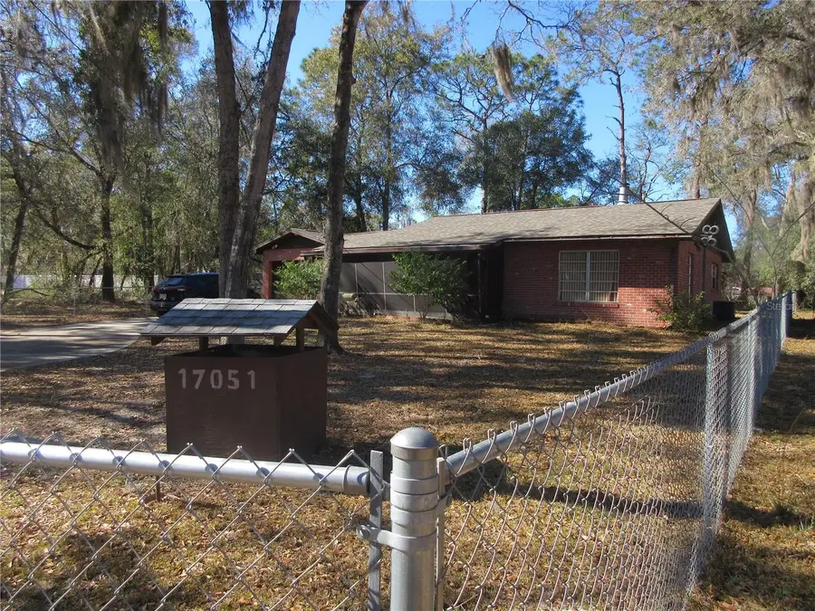 17051 SE 61st Place, Ocklawaha, FL 32179 - #3