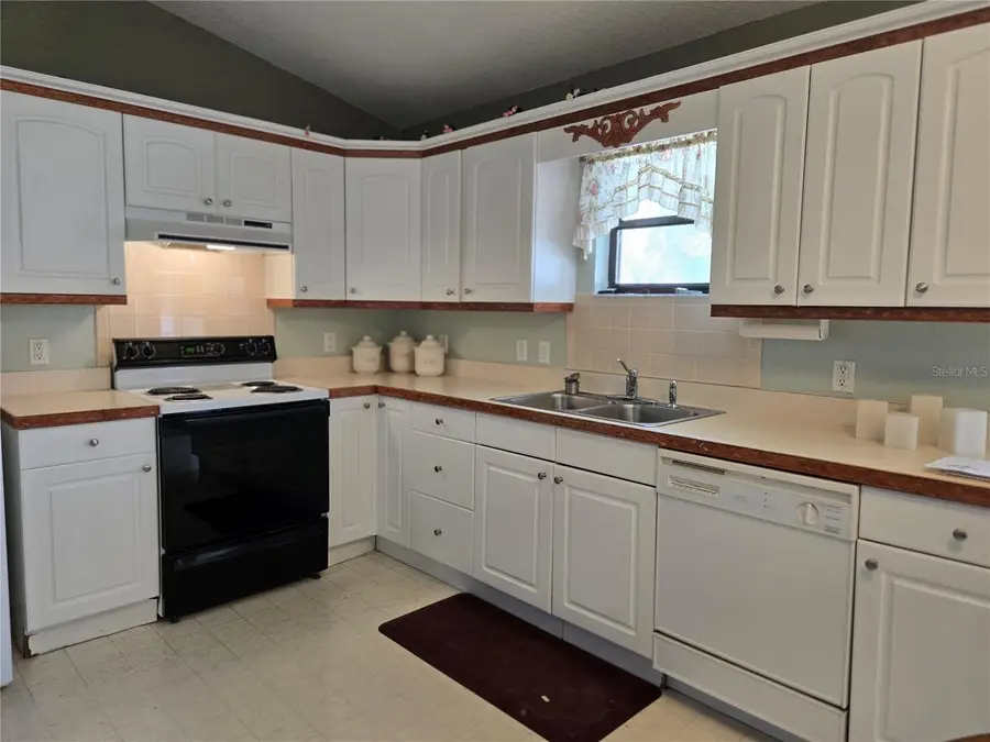 34340 Oak Avenue, Leesburg, FL 34788 - #3