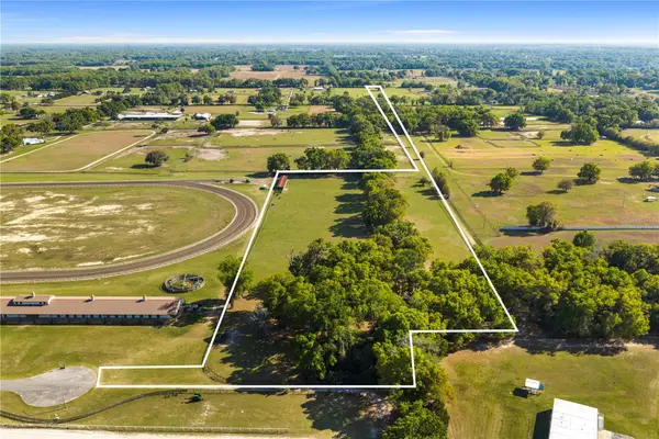 1150 NE 155 Place, CITRA, FL 32113