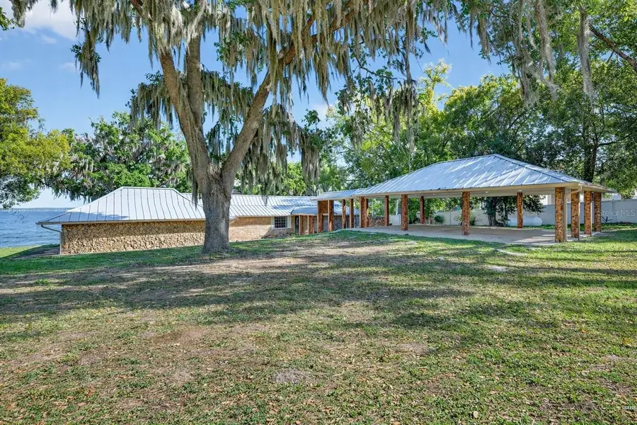 13033 SE 158th Lane, Weirsdale, FL 32195 - #2
