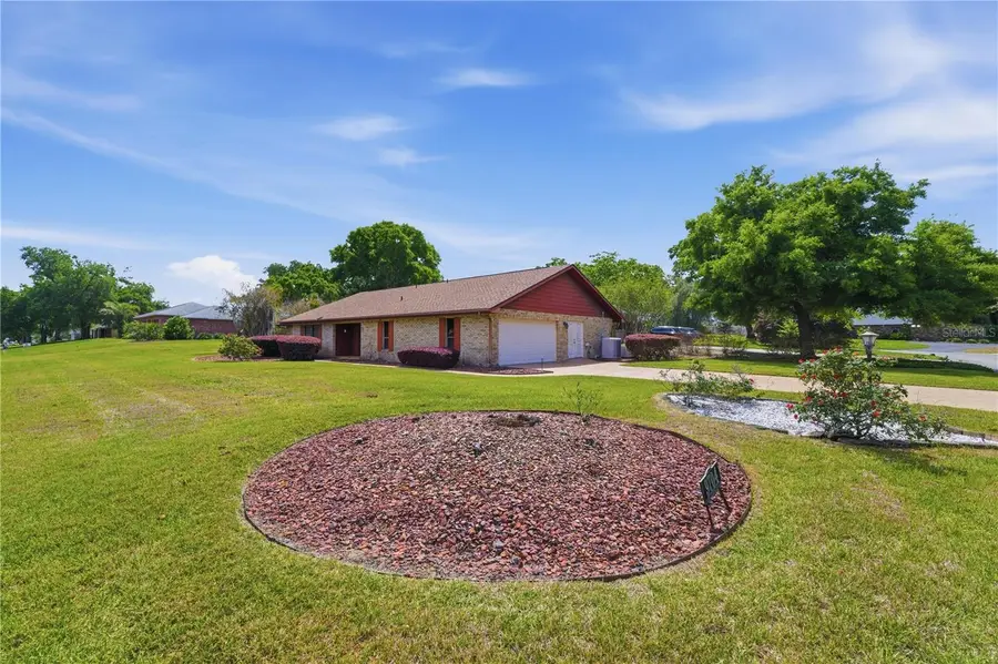 9704 Wedgewood Lane, Leesburg, FL 34788 - #2