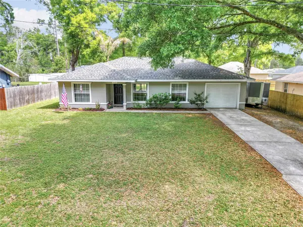 6115 NW 52nd Street Road, OCALA, FL 34482
