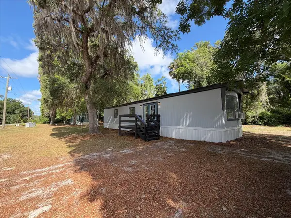 4605 NE 167th Place, CITRA, FL 32113