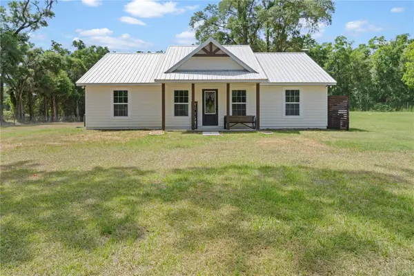 17230 NE 41st Street, WILLISTON, FL 32696