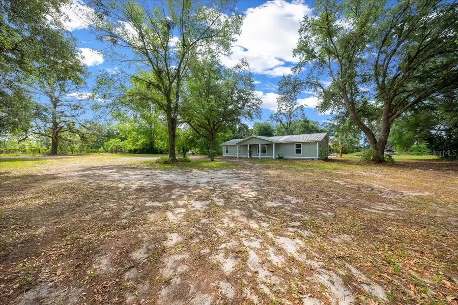 1869 SW 32nd Place, Bell, FL 32619 - #2